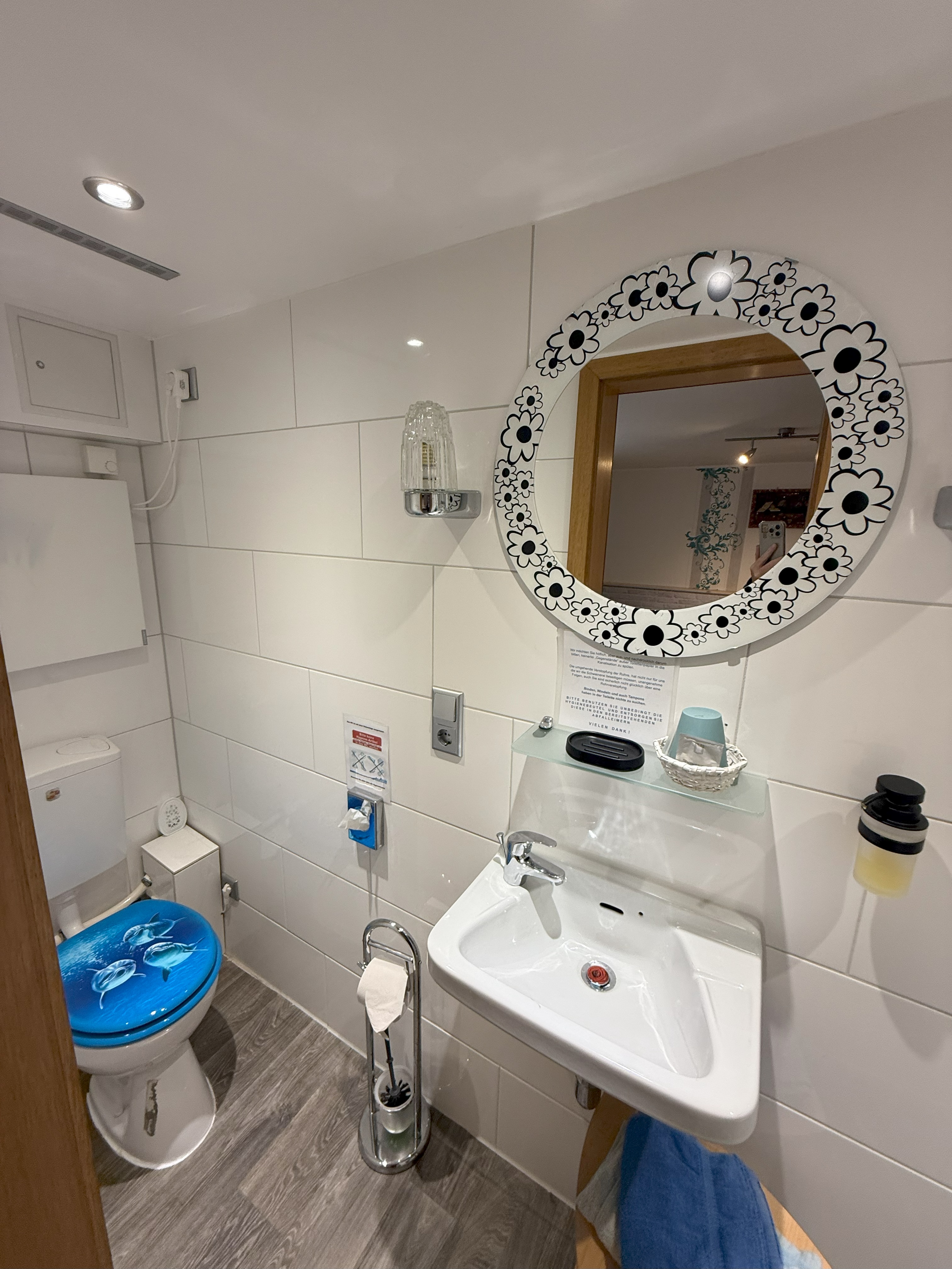 Zimmer6 Bad-a Zimmer6 Bad-a